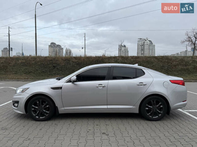 Серый Киа Оптима, объемом двигателя 2.36 л и пробегом 196 тыс. км за 7500 $, фото 6 на Automoto.ua