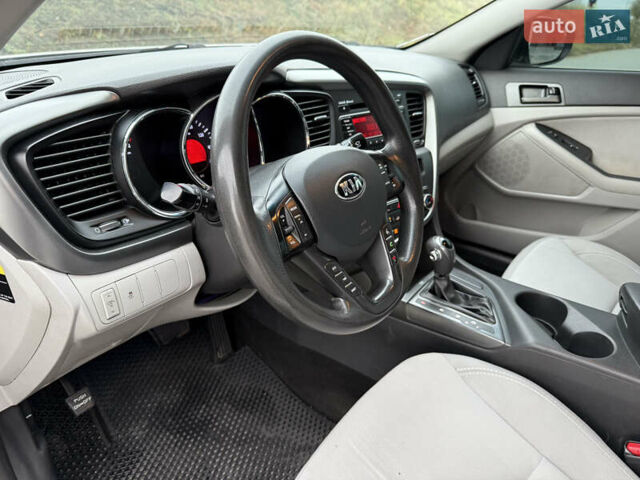 Серый Киа Оптима, объемом двигателя 2.36 л и пробегом 196 тыс. км за 7300 $, фото 14 на Automoto.ua