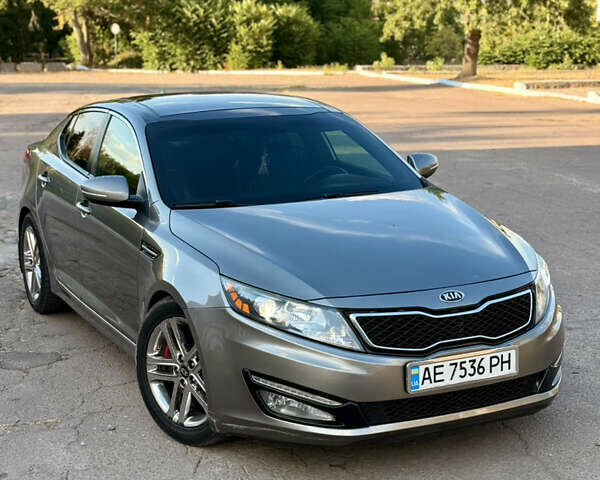 Серый Киа Оптима, объемом двигателя 2 л и пробегом 168 тыс. км за 10450 $, фото 14 на Automoto.ua