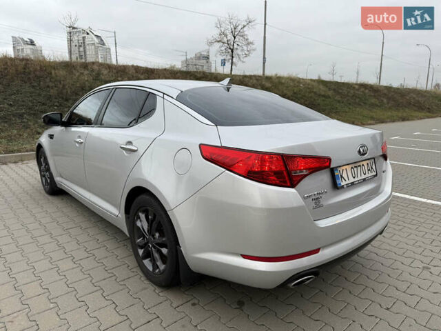 Серый Киа Оптима, объемом двигателя 2.36 л и пробегом 196 тыс. км за 7500 $, фото 9 на Automoto.ua
