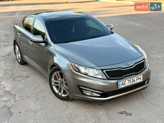 Серый Киа Оптима, объемом двигателя 2 л и пробегом 168 тыс. км за 10450 $, фото 10 на Automoto.ua
