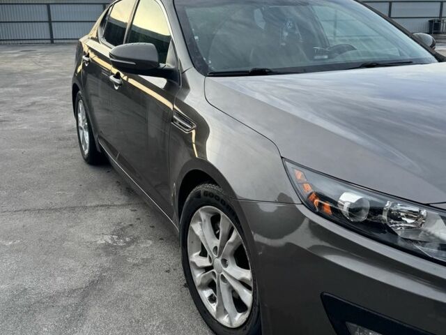 Серый Киа Оптима, объемом двигателя 2.4 л и пробегом 200 тыс. км за 8999 $, фото 14 на Automoto.ua