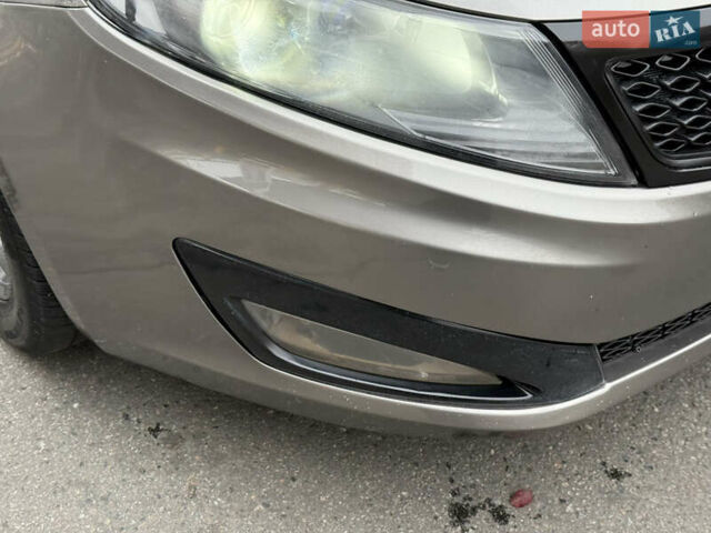 Сірий Кіа Оптіма, об'ємом двигуна 2.4 л та пробігом 221 тис. км за 6699 $, фото 35 на Automoto.ua