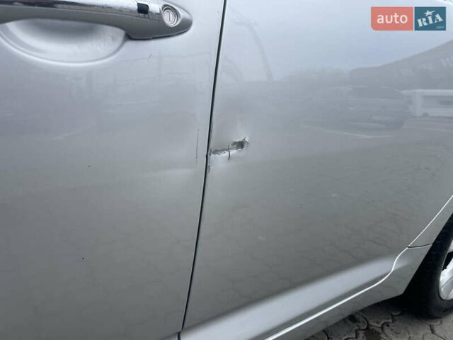 Сірий Кіа Оптіма, об'ємом двигуна 2 л та пробігом 230 тис. км за 8500 $, фото 23 на Automoto.ua