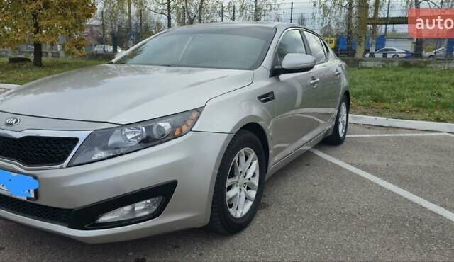 Сірий Кіа Оптіма, об'ємом двигуна 2.36 л та пробігом 112 тис. км за 9500 $, фото 3 на Automoto.ua