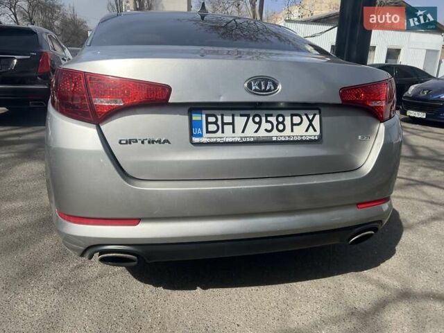 Серый Киа Оптима, объемом двигателя 2.4 л и пробегом 345 тыс. км за 7599 $, фото 20 на Automoto.ua