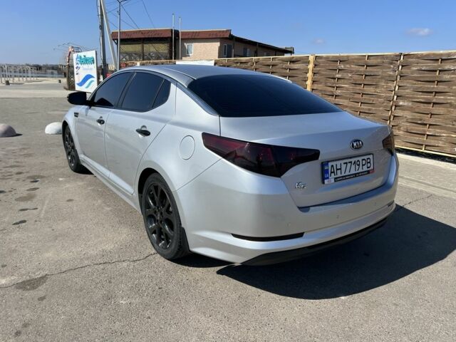 Сірий Кіа Оптіма, об'ємом двигуна 2 л та пробігом 248 тис. км за 9500 $, фото 5 на Automoto.ua