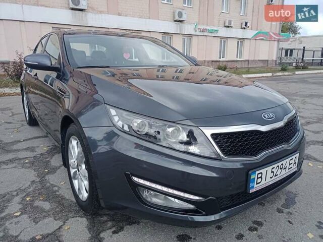 Серый Киа Оптима, объемом двигателя 2 л и пробегом 102 тыс. км за 9999 $, фото 10 на Automoto.ua