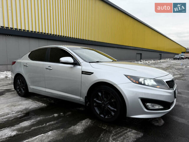 Сірий Кіа Оптіма, об'ємом двигуна 2.36 л та пробігом 196 тис. км за 7400 $, фото 5 на Automoto.ua