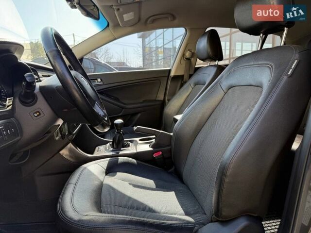 Серый Киа Оптима, объемом двигателя 2 л и пробегом 88 тыс. км за 11600 $, фото 9 на Automoto.ua