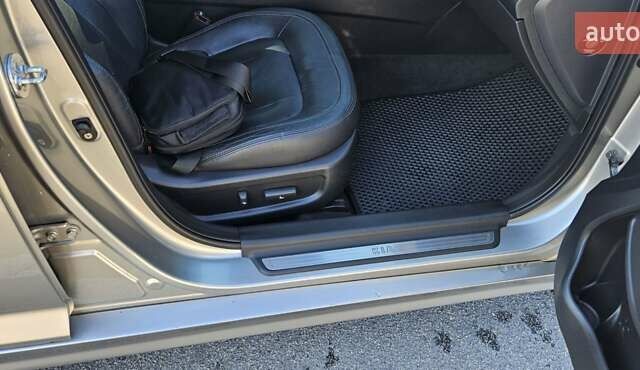 Кіа Оптіма 2012 у Запоріжжя на Automoto.ua Сірий Кіа Оптіма, об'ємом двигуна 1.69 л та пробігом 193 тис. км за 9500 $, фото 11 на Automoto.ua