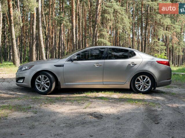 Серый Киа Оптима, объемом двигателя 2.4 л и пробегом 200 тыс. км за 9000 $, фото 2 на Automoto.ua