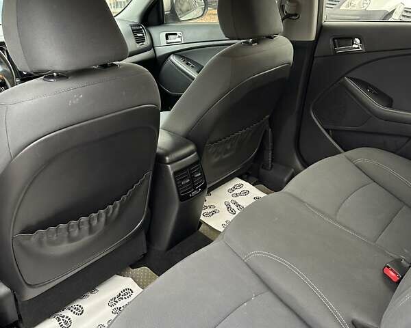 Серый Киа Оптима, объемом двигателя 2.4 л и пробегом 220 тыс. км за 8900 $, фото 12 на Automoto.ua