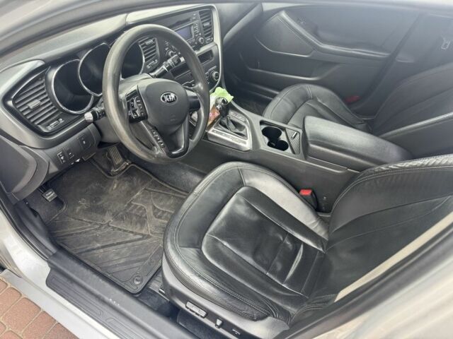 Серый Киа Оптима, объемом двигателя 2 л и пробегом 238 тыс. км за 6700 $, фото 4 на Automoto.ua