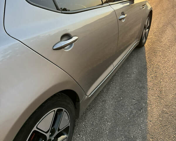 Киа Оптима 2013 в Одессе на Automoto.ua Серый Киа Оптима, объемом двигателя 2.36 л и пробегом 180 тыс. км за 10800 $, фото 11 на Automoto.ua