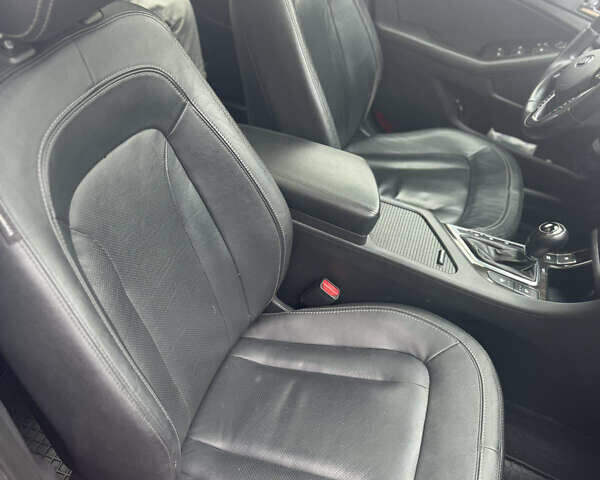 Сірий Кіа Оптіма, об'ємом двигуна 1.69 л та пробігом 156 тис. км за 10500 $, фото 4 на Automoto.ua