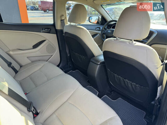 Серый Киа Оптима, объемом двигателя 2.4 л и пробегом 124 тыс. км за 9200 $, фото 12 на Automoto.ua