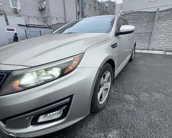 Серый Киа Оптима, объемом двигателя 2.36 л и пробегом 293 тыс. км за 7500 $, фото 10 на Automoto.ua