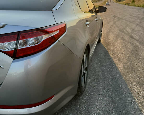 Киа Оптима 2013 в Одессе на Automoto.ua Серый Киа Оптима, объемом двигателя 2.36 л и пробегом 180 тыс. км за 10800 $, фото 13 на Automoto.ua