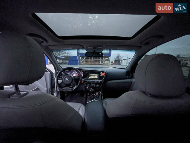 Серый Киа Оптима, объемом двигателя 2.36 л и пробегом 260 тыс. км за 7500 $, фото 11 на Automoto.ua