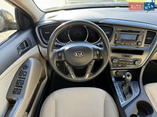 Серый Киа Оптима, объемом двигателя 2.4 л и пробегом 124 тыс. км за 9200 $, фото 17 на Automoto.ua