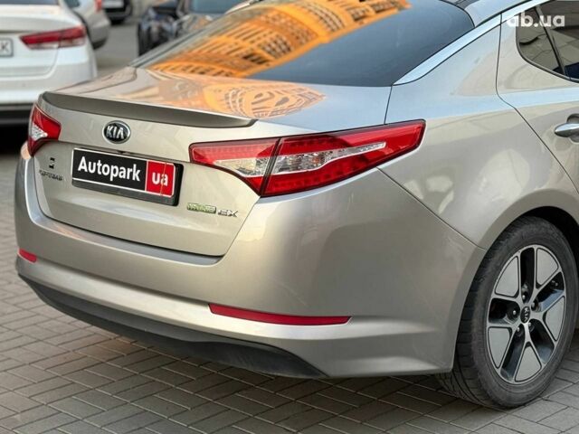 Серый Киа Оптима, объемом двигателя 2.4 л и пробегом 293 тыс. км за 10990 $, фото 6 на Automoto.ua