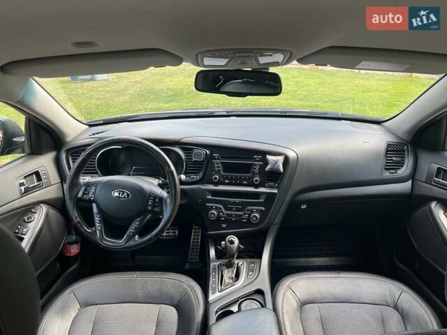 Серый Киа Оптима, объемом двигателя 2 л и пробегом 269 тыс. км за 9300 $, фото 28 на Automoto.ua