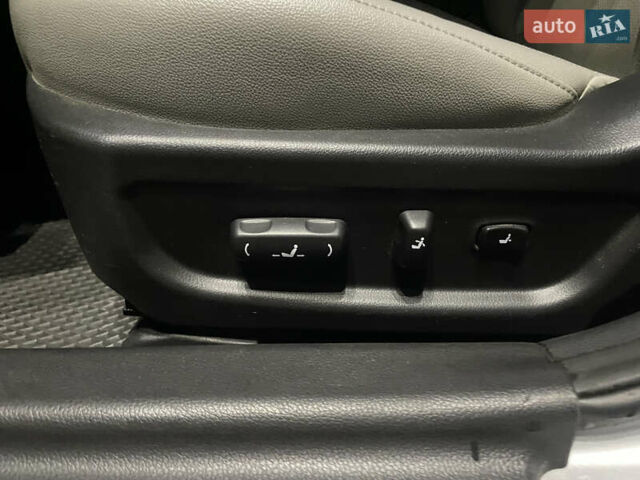 Серый Киа Оптима, объемом двигателя 2.36 л и пробегом 260 тыс. км за 7500 $, фото 19 на Automoto.ua