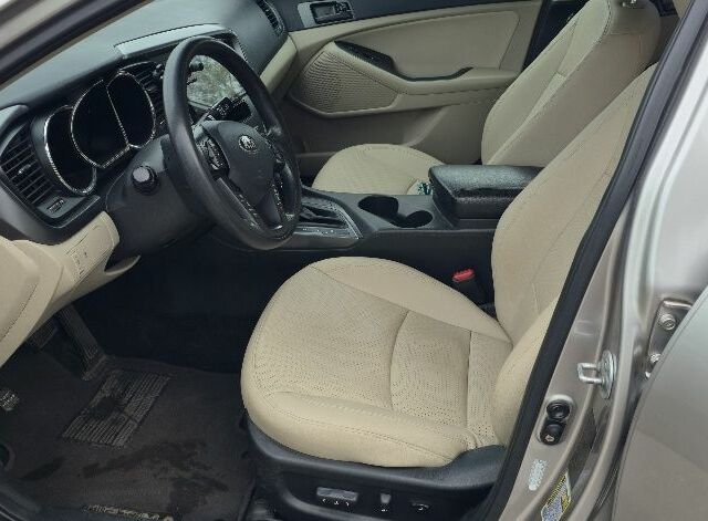 Сірий Кіа Оптіма, об'ємом двигуна 2.4 л та пробігом 112 тис. км за 9400 $, фото 3 на Automoto.ua