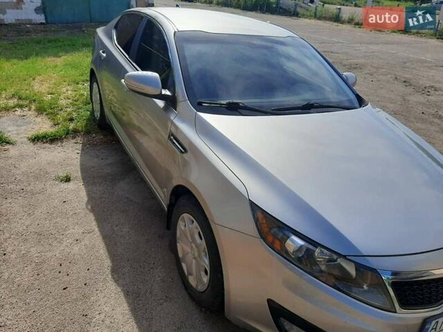 Серый Киа Оптима, объемом двигателя 2.4 л и пробегом 138 тыс. км за 9700 $, фото 4 на Automoto.ua