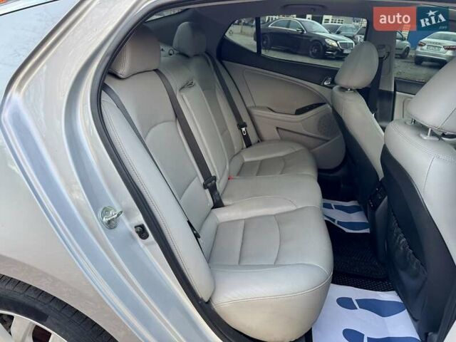 Сірий Кіа Оптіма, об'ємом двигуна 2.4 л та пробігом 98 тис. км за 9990 $, фото 16 на Automoto.ua
