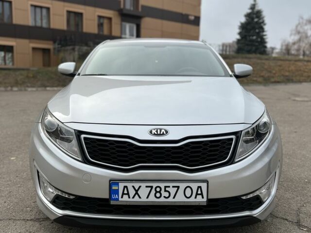 Серый Киа Оптима, объемом двигателя 2 л и пробегом 126 тыс. км за 9200 $, фото 2 на Automoto.ua