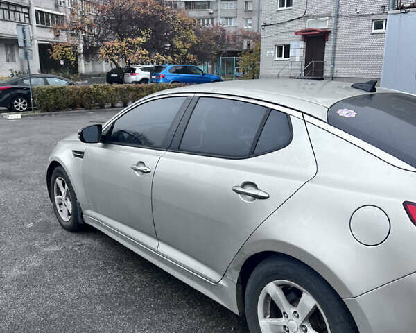 Серый Киа Оптима, объемом двигателя 2.36 л и пробегом 293 тыс. км за 7500 $, фото 3 на Automoto.ua