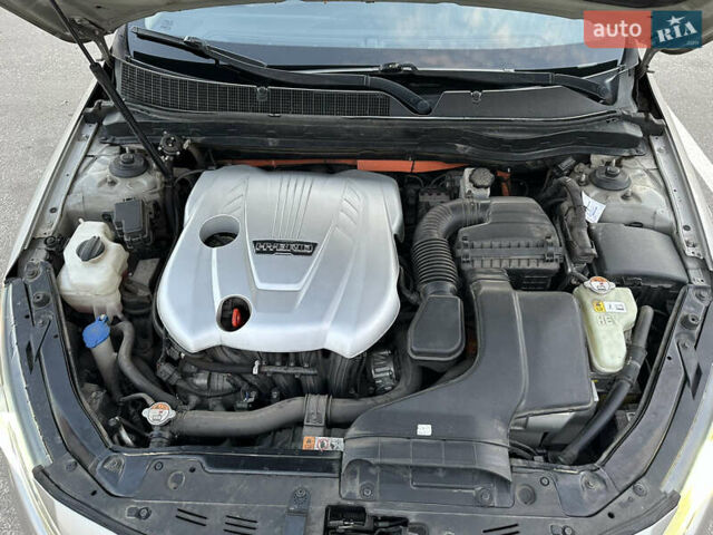 Серый Киа Оптима, объемом двигателя 2.36 л и пробегом 179 тыс. км за 10000 $, фото 21 на Automoto.ua