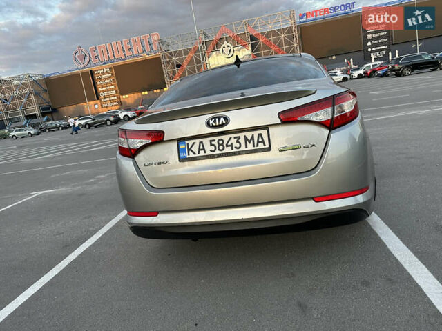 Серый Киа Оптима, объемом двигателя 2.36 л и пробегом 179 тыс. км за 10000 $, фото 5 на Automoto.ua