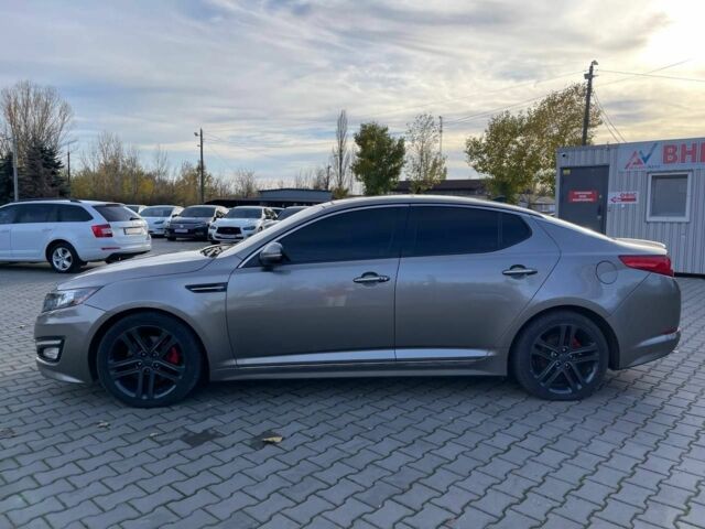 Серый Киа Оптима, объемом двигателя 2 л и пробегом 193 тыс. км за 9999 $, фото 3 на Automoto.ua