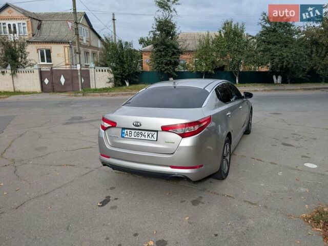 Сірий Кіа Оптіма, об'ємом двигуна 2.4 л та пробігом 285 тис. км за 10500 $, фото 1 на Automoto.ua