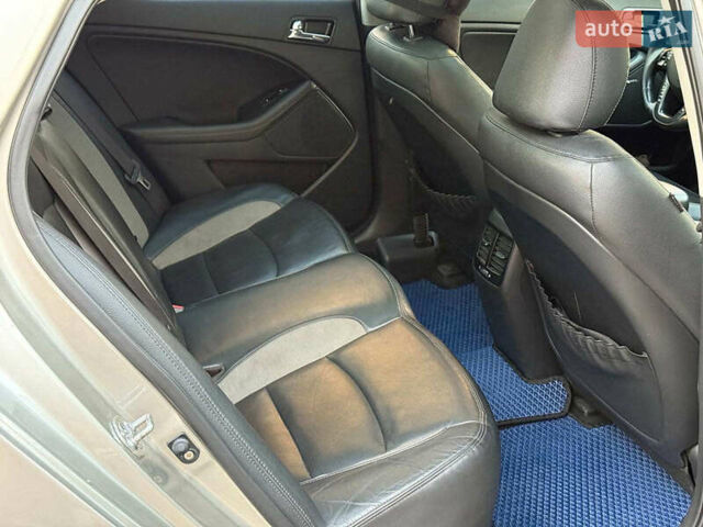 Серый Киа Оптима, объемом двигателя 2.4 л и пробегом 293 тыс. км за 10990 $, фото 15 на Automoto.ua