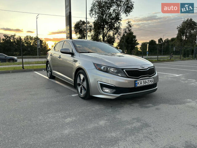 Серый Киа Оптима, объемом двигателя 2.36 л и пробегом 179 тыс. км за 10000 $, фото 2 на Automoto.ua