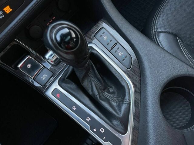 Серый Киа Оптима, объемом двигателя 2 л и пробегом 193 тыс. км за 9999 $, фото 18 на Automoto.ua