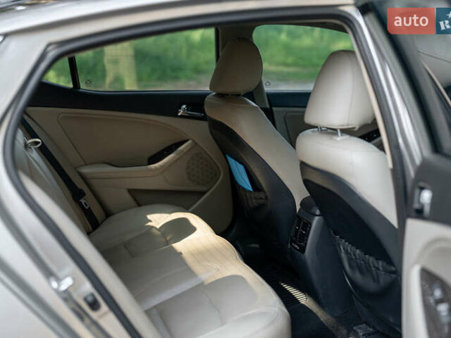 Серый Киа Оптима, объемом двигателя 2.4 л и пробегом 200 тыс. км за 9000 $, фото 50 на Automoto.ua