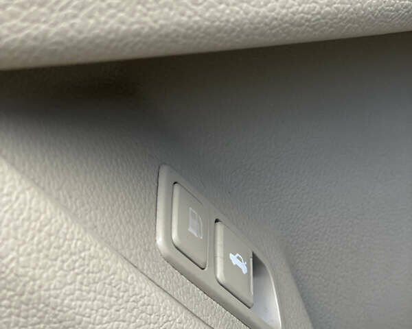 Сірий Кіа Оптіма, об'ємом двигуна 2.4 л та пробігом 210 тис. км за 8650 $, фото 37 на Automoto.ua