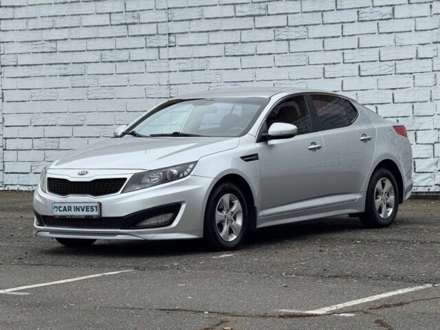 Серый Киа Оптима, объемом двигателя 2 л и пробегом 238 тыс. км за 6900 $, фото 2 на Automoto.ua