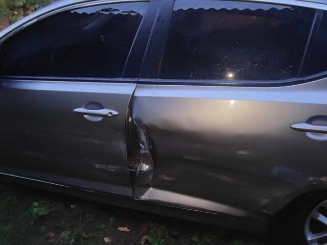 Серый Киа Оптима, объемом двигателя 2 л и пробегом 347 тыс. км за 3500 $, фото 5 на Automoto.ua