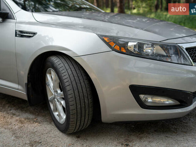 Серый Киа Оптима, объемом двигателя 2.4 л и пробегом 200 тыс. км за 9000 $, фото 12 на Automoto.ua