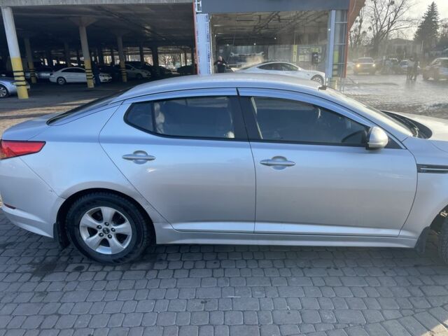 Серый Киа Оптима, объемом двигателя 2 л и пробегом 179 тыс. км за 7200 $, фото 4 на Automoto.ua