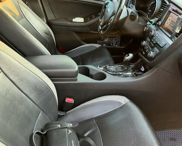 Киа Оптима 2013 в Одессе на Automoto.ua Серый Киа Оптима, объемом двигателя 2.36 л и пробегом 180 тыс. км за 10800 $, фото 7 на Automoto.ua