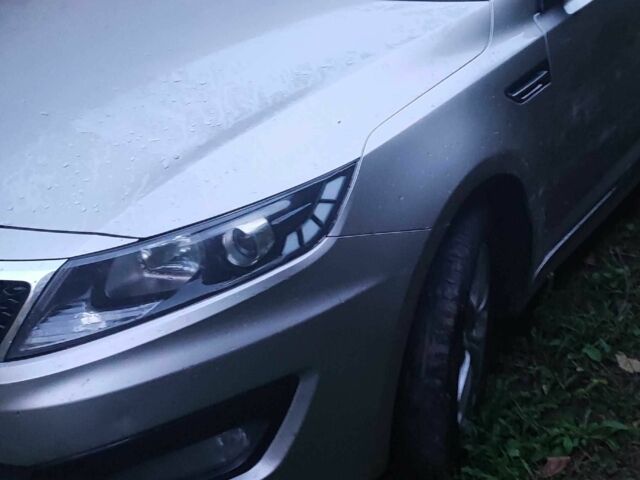 Серый Киа Оптима, объемом двигателя 2 л и пробегом 347 тыс. км за 3500 $, фото 6 на Automoto.ua