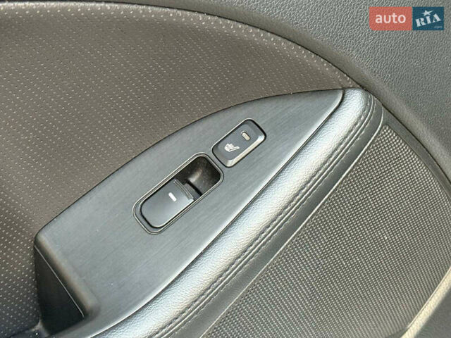 Серый Киа Оптима, объемом двигателя 2.4 л и пробегом 293 тыс. км за 10990 $, фото 14 на Automoto.ua