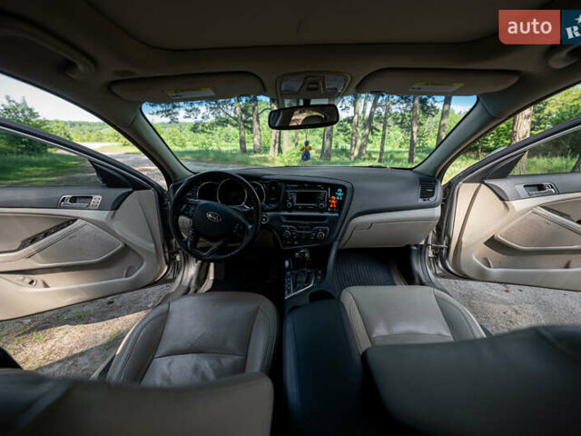 Серый Киа Оптима, объемом двигателя 2.4 л и пробегом 200 тыс. км за 9000 $, фото 32 на Automoto.ua